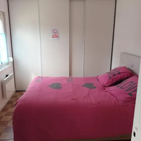 La Petite Maison Lavandin Seuil